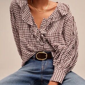 Madewell Ruffled Pintuck Top in Chocolate Raisin